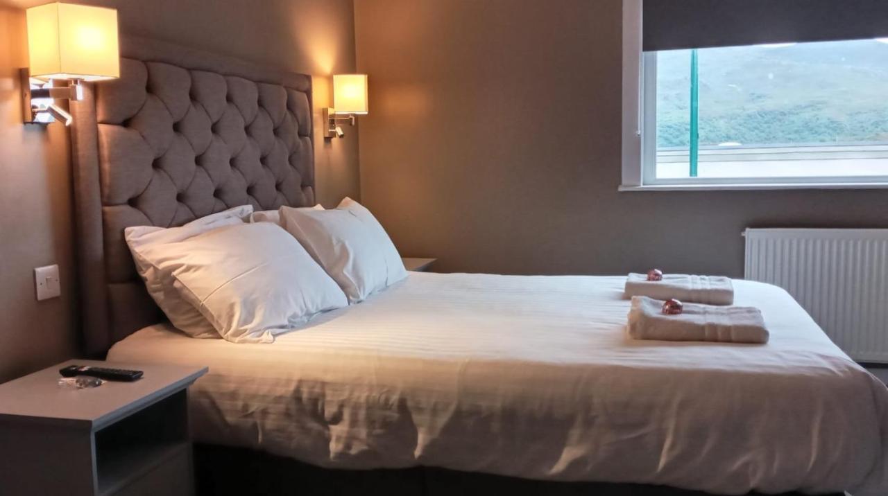 The Skye Bridge Hotel Kyle of Lochalsh Buitenkant foto