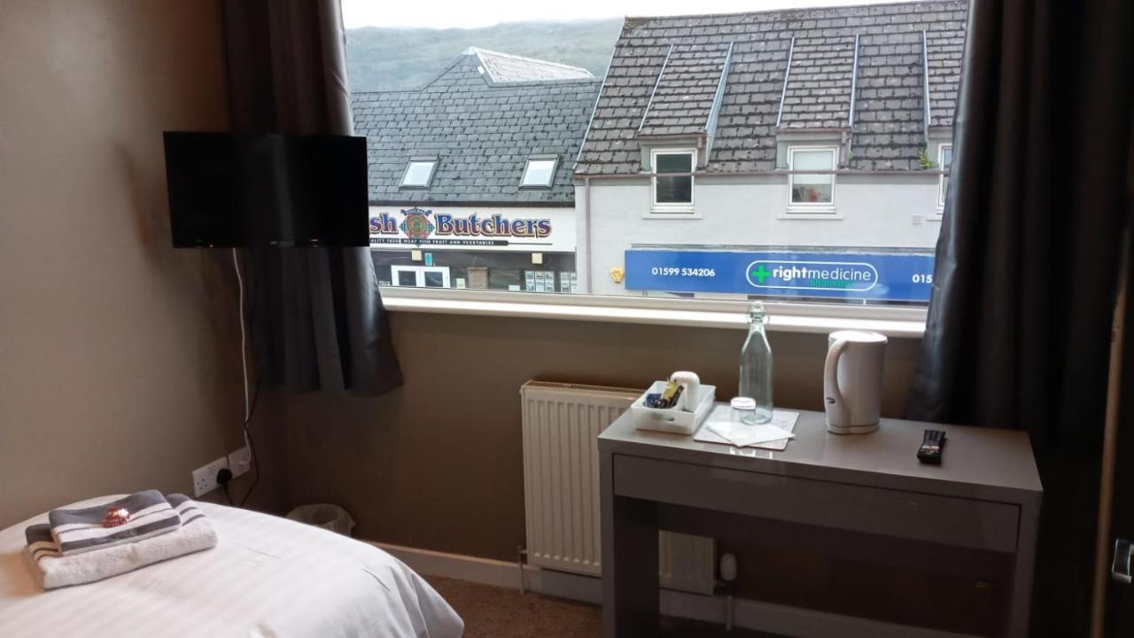 The Skye Bridge Hotel Kyle of Lochalsh Buitenkant foto